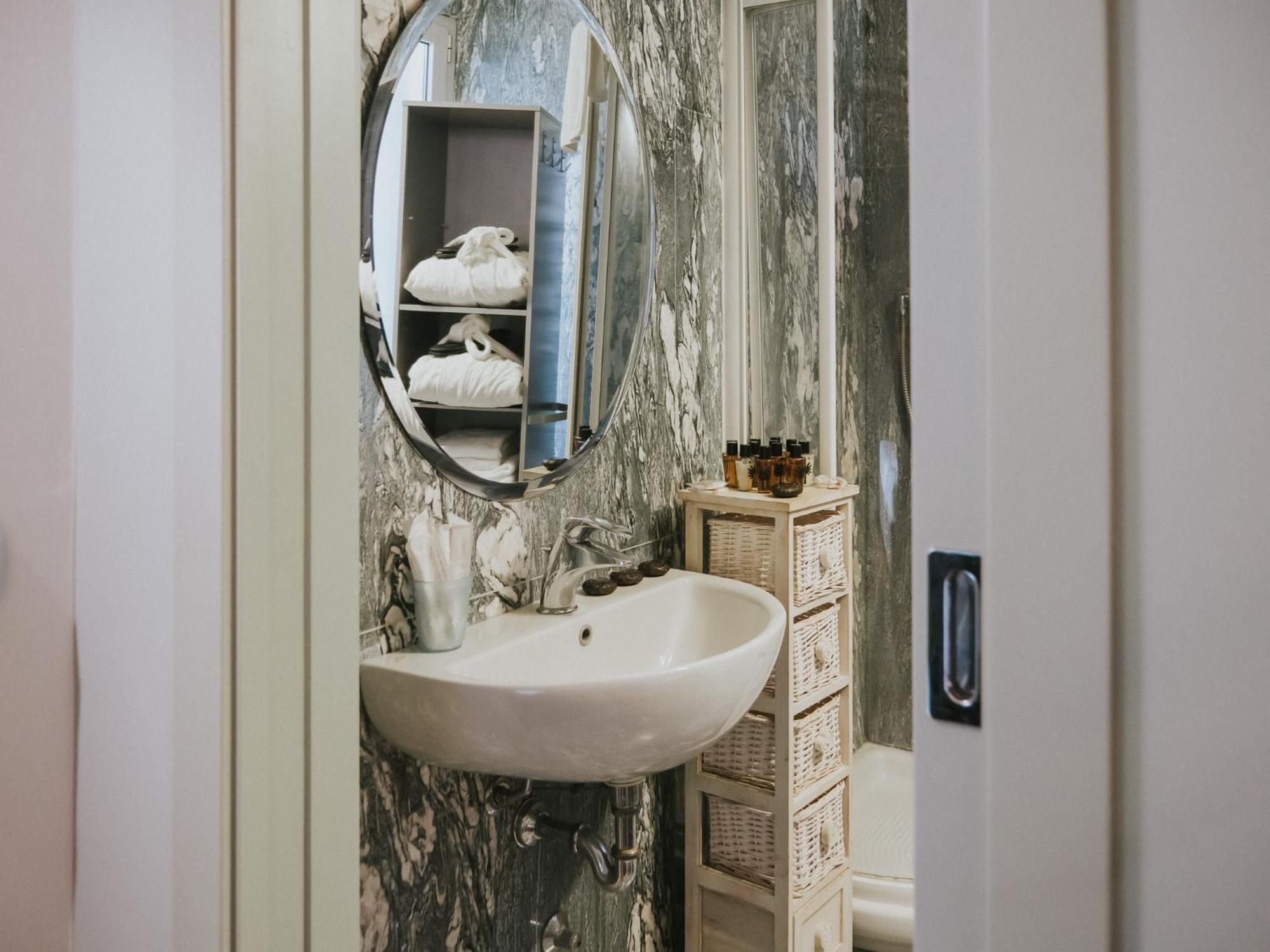 Prestige Boutique Homes - San Babila Mediolan Zewnętrze zdjęcie