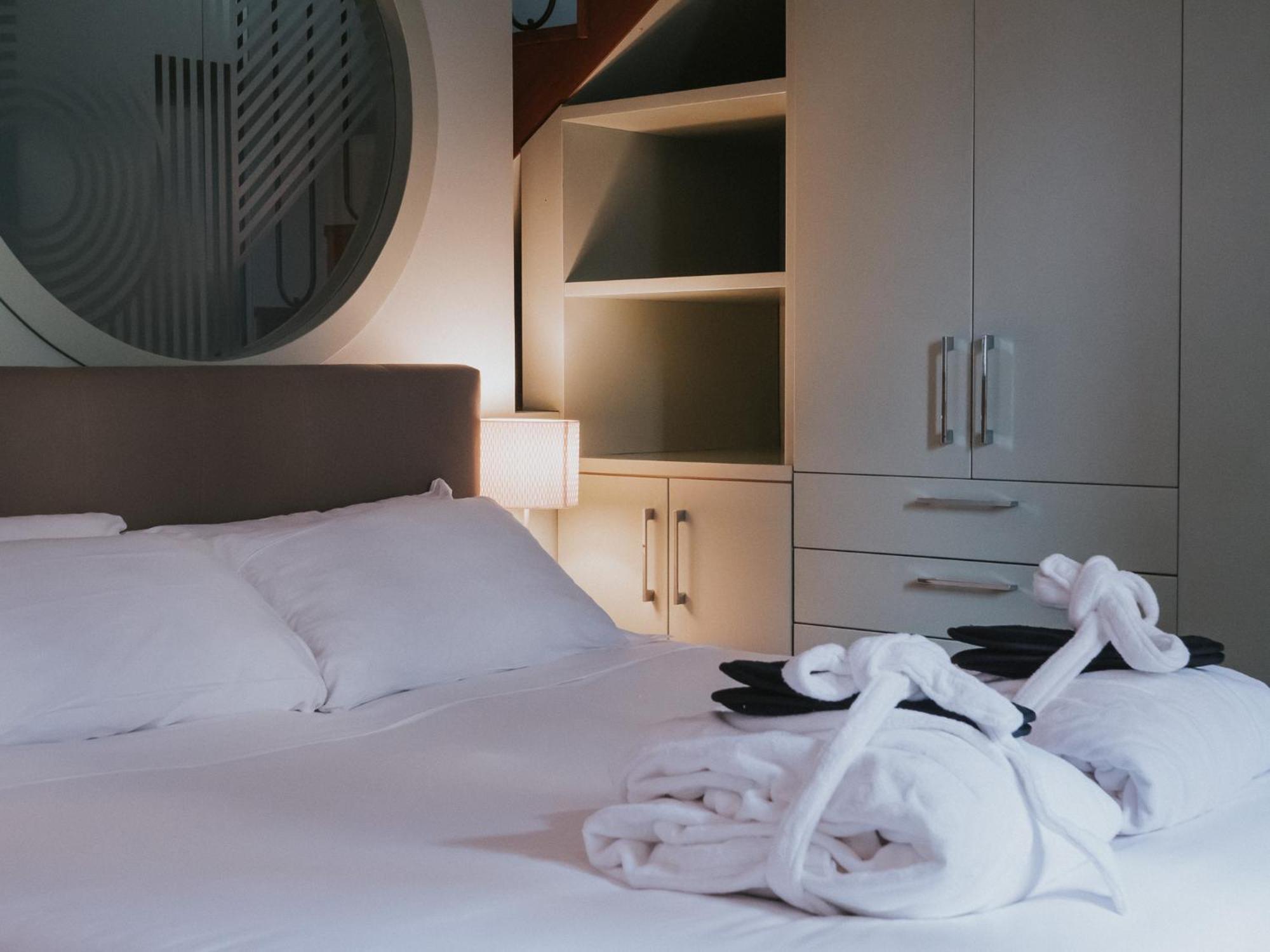 Prestige Boutique Homes - San Babila Mediolan Zewnętrze zdjęcie